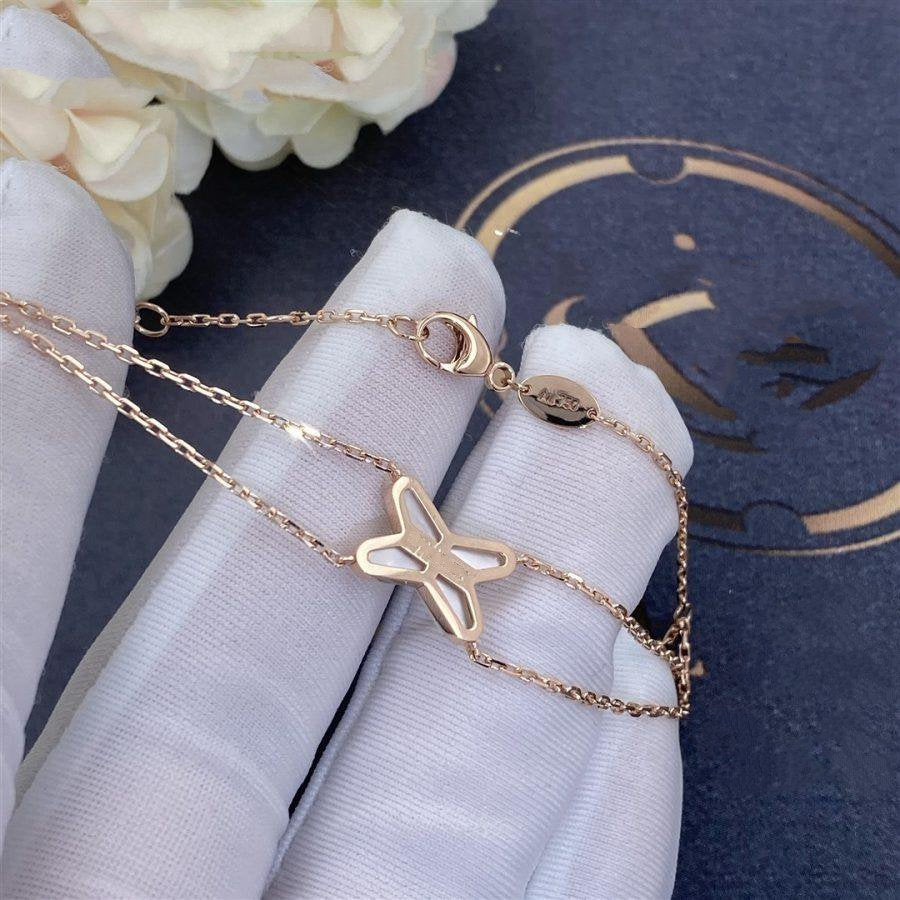 {"productName":"JEUX ARMBAND WEISSES PERLMUTT ROSEGOLD 1 DIAMANT"}
